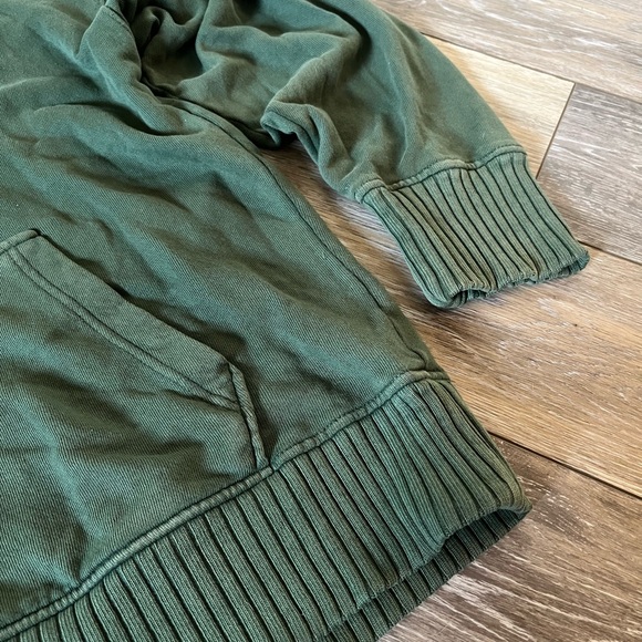 Aerie Down-To-Earth Henley Hoodie - Picture 6 of 11